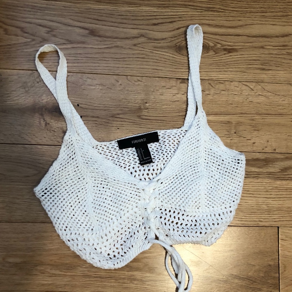 FOREVER 21 CROCHET CROP TOP